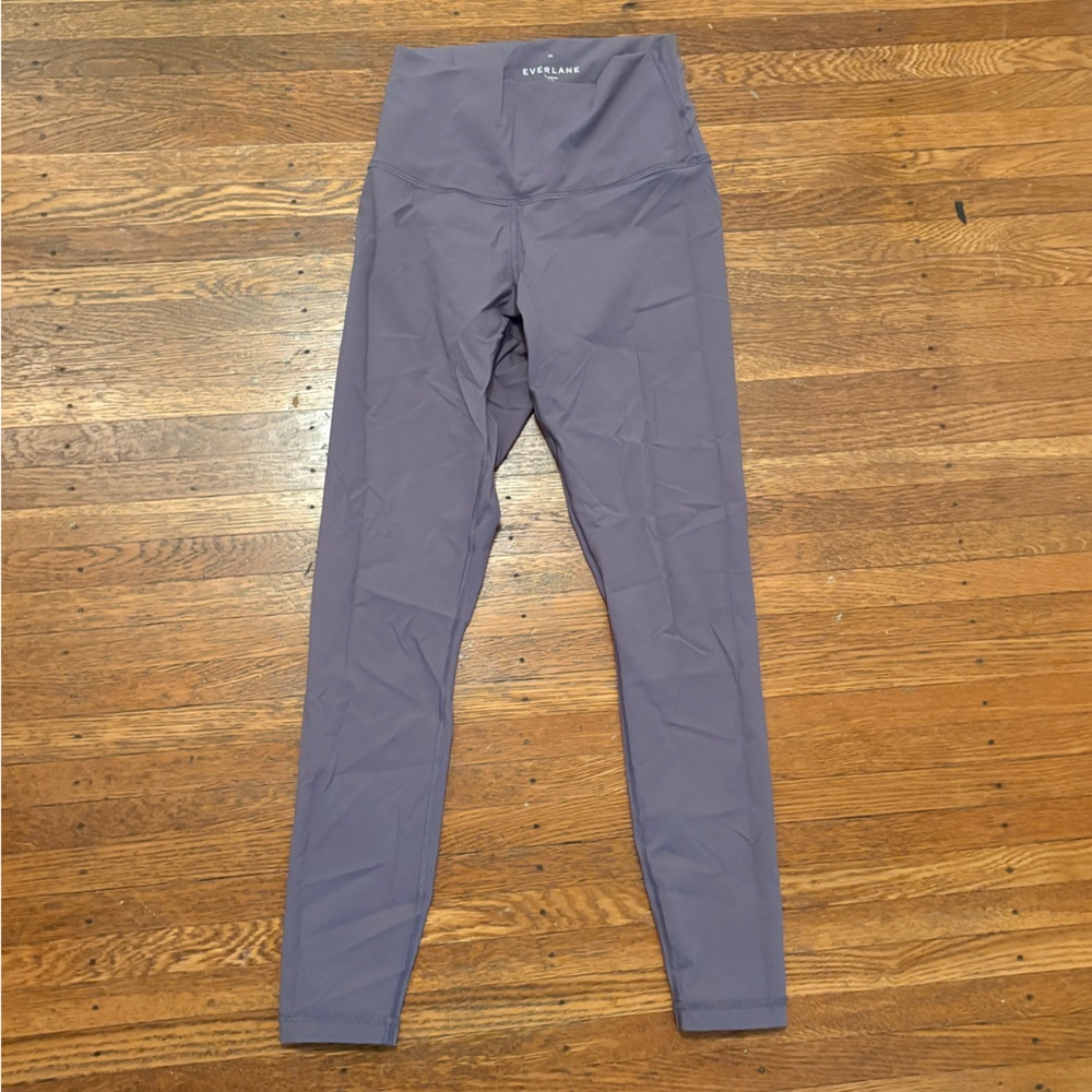 Everlane Lavender Perform Leggings